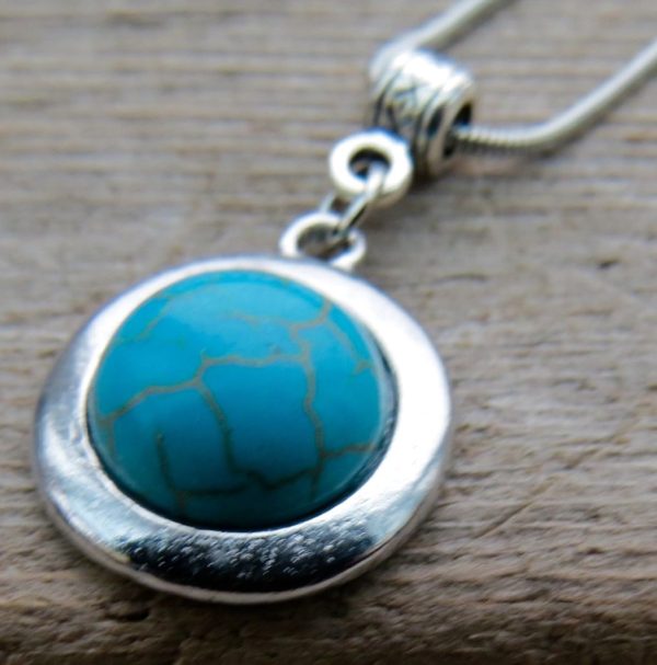 Turquoise Stone Round Necklace