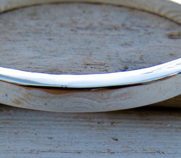 Solid Bangle