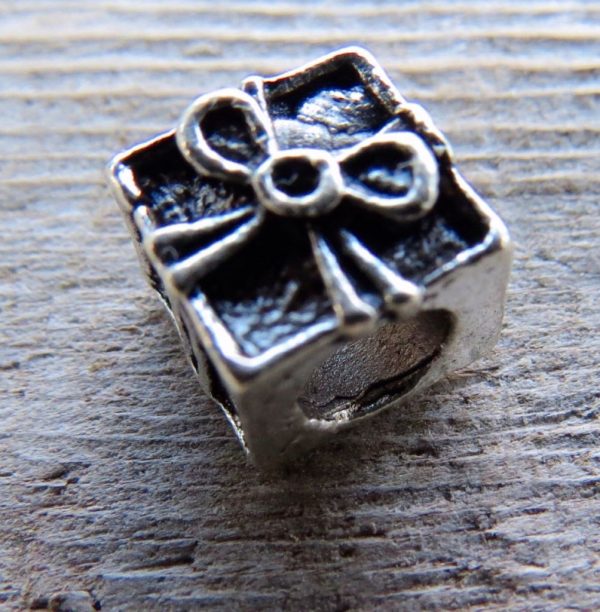 Present Charm