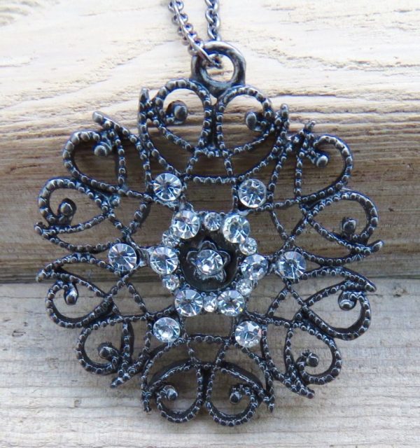 Bohemian Crystal Black Pattern Pendant