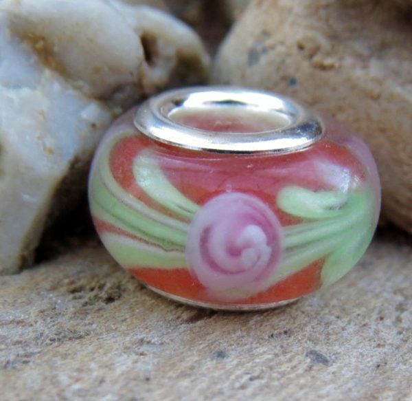 Red Flower Glass Bead