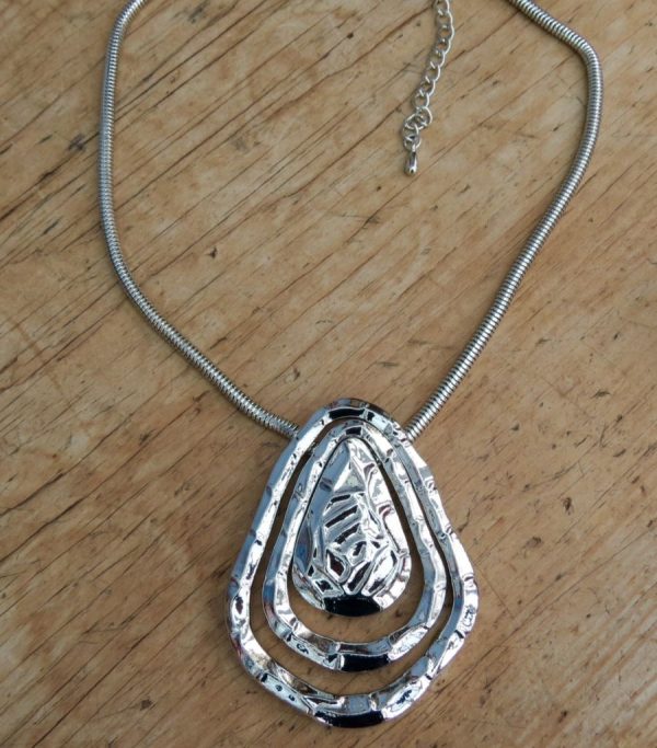 Chunky Oval Necklace