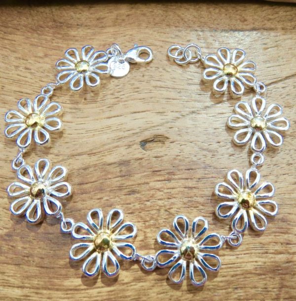 Daisy Chain Bracelet